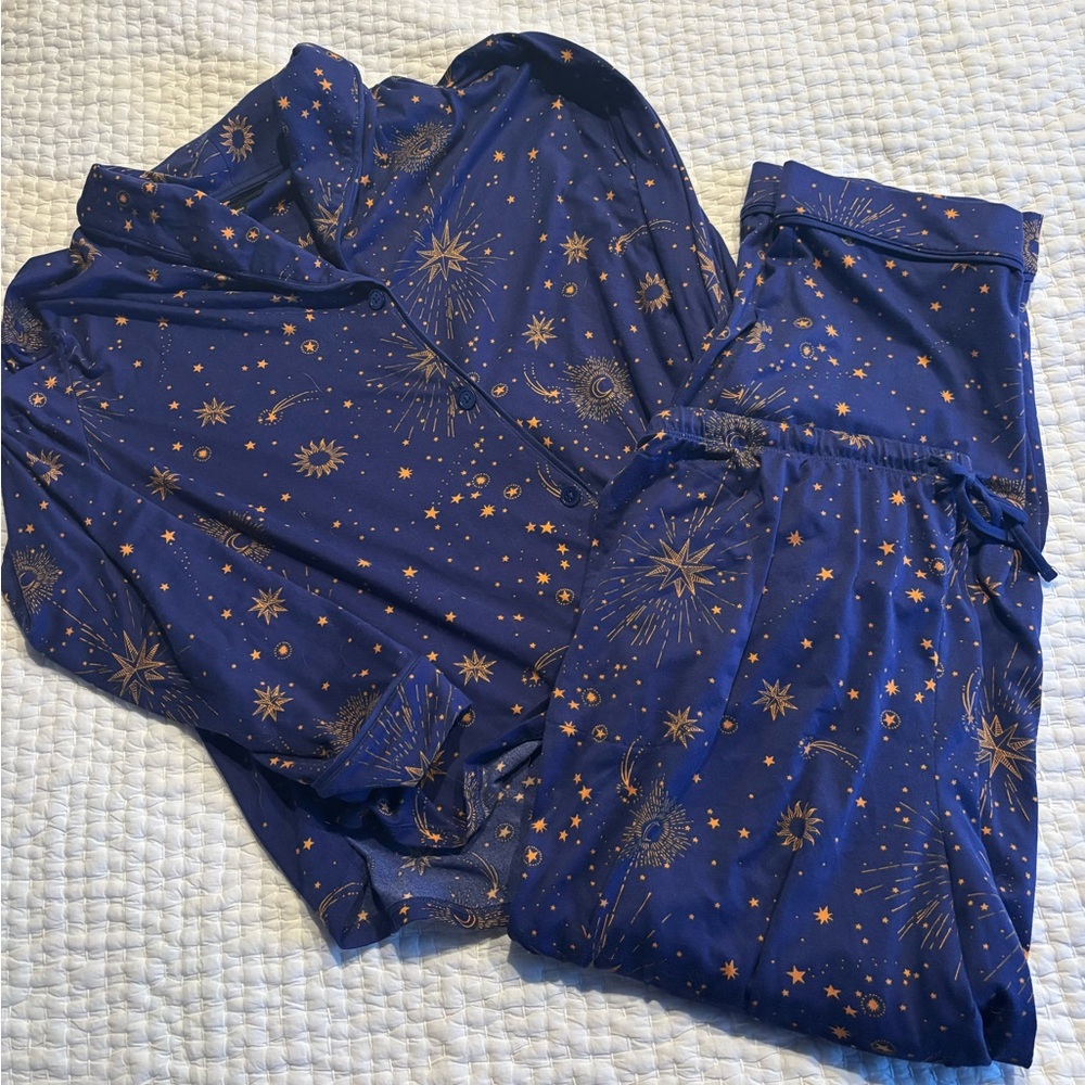 Navy and gold star pj set